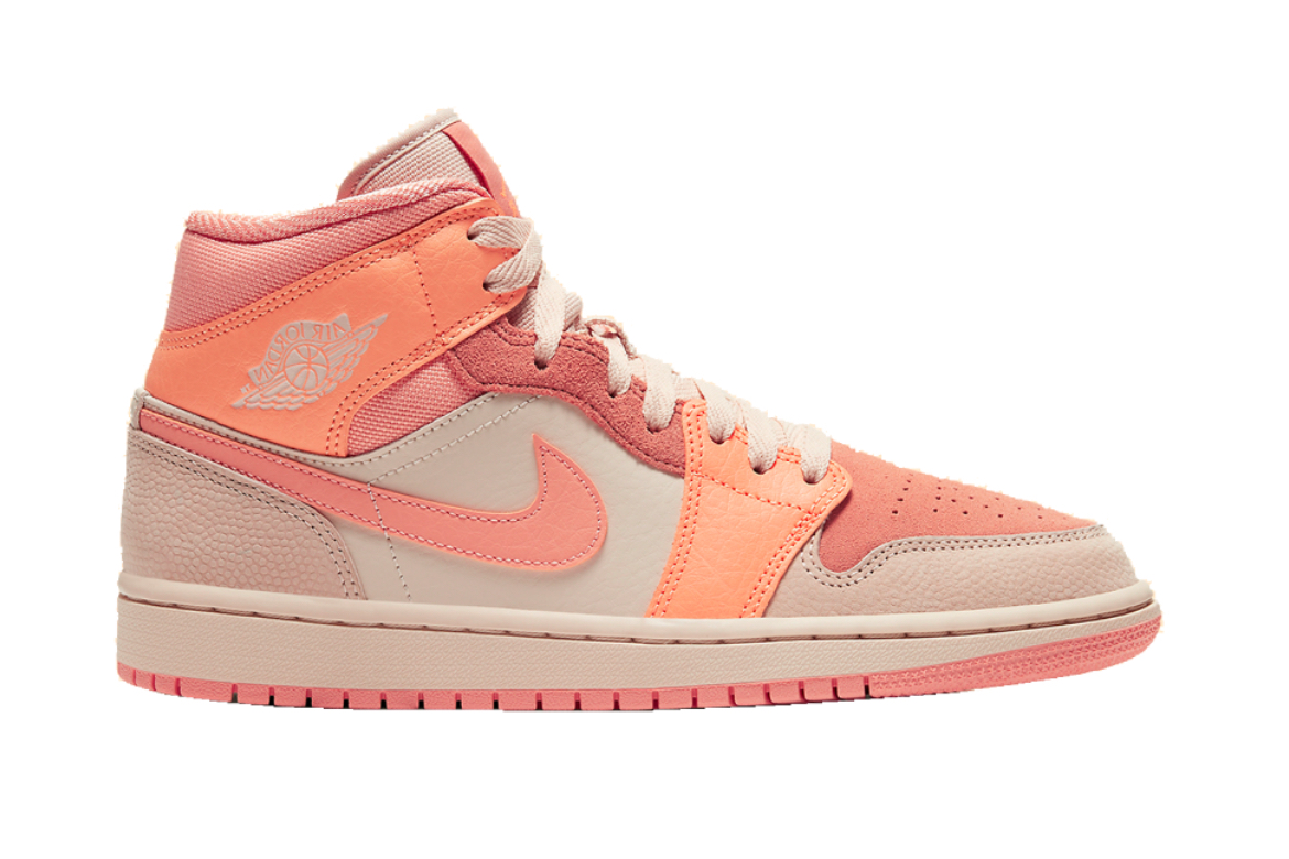 Jordan-1-Mid-Apricot-Orange-Terra-Blush-.jpg