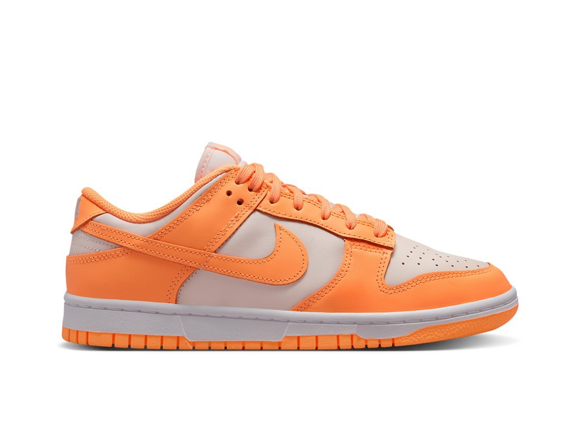 Dunk-Low-Peach-Cream-W.jpg