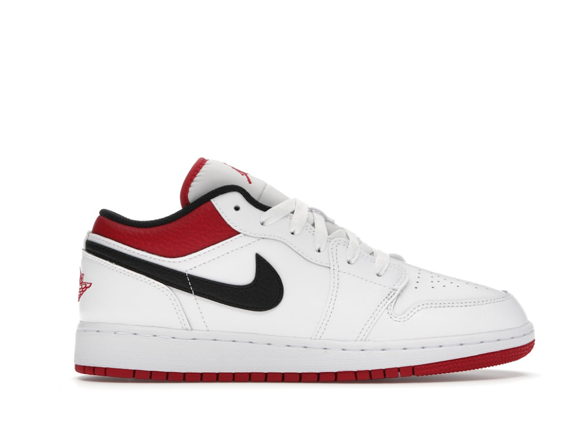 white gym red gs