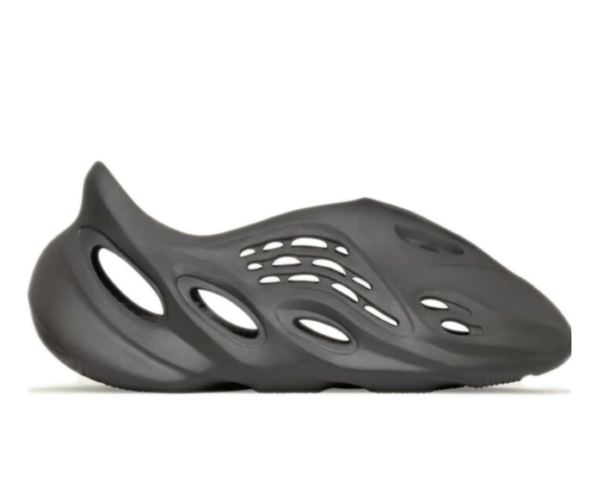 Yeezy Foam RNR Carbon