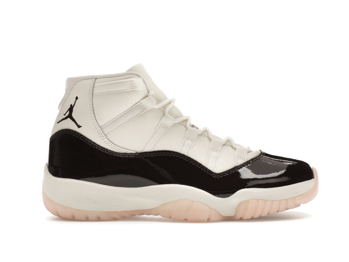 Jordan 11 Retro Neapolitan (W)